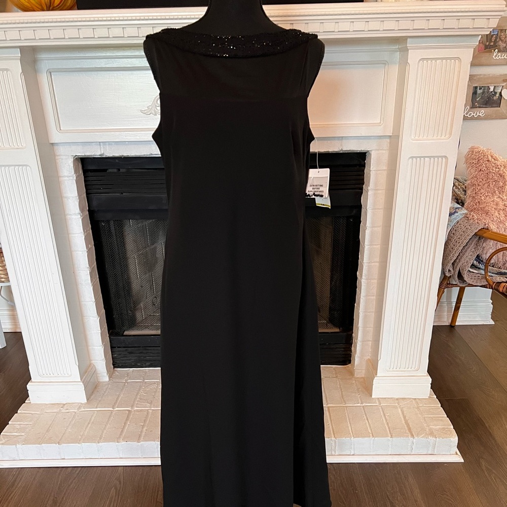 Elegant black dress